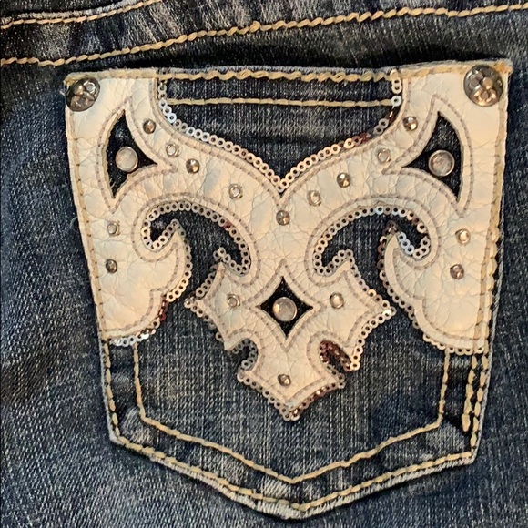 Request Jeans - Picture 3 of 5